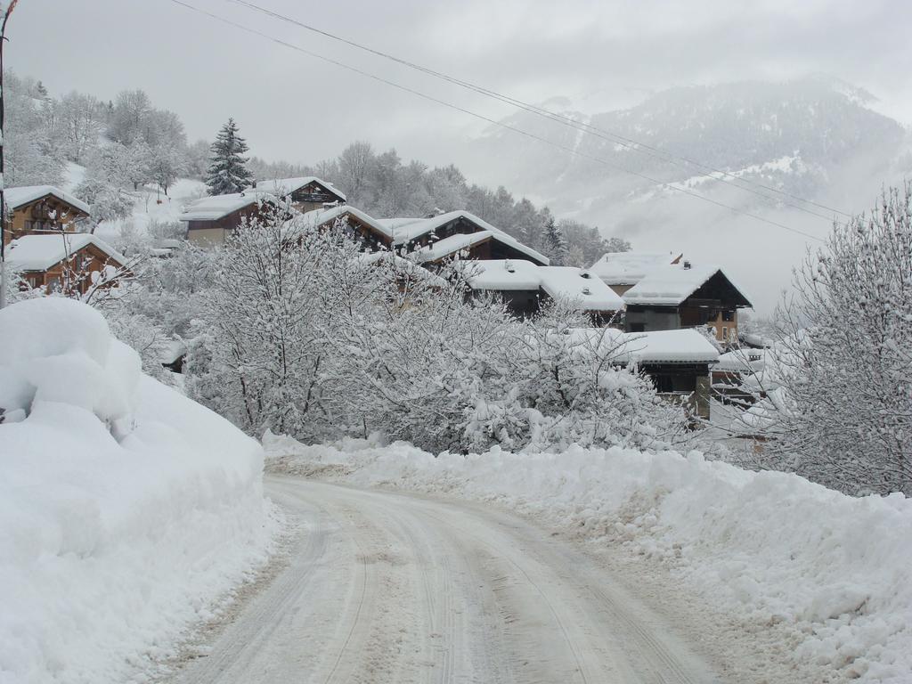 Gite-Auberge de Montvilliers Aime Exterior foto